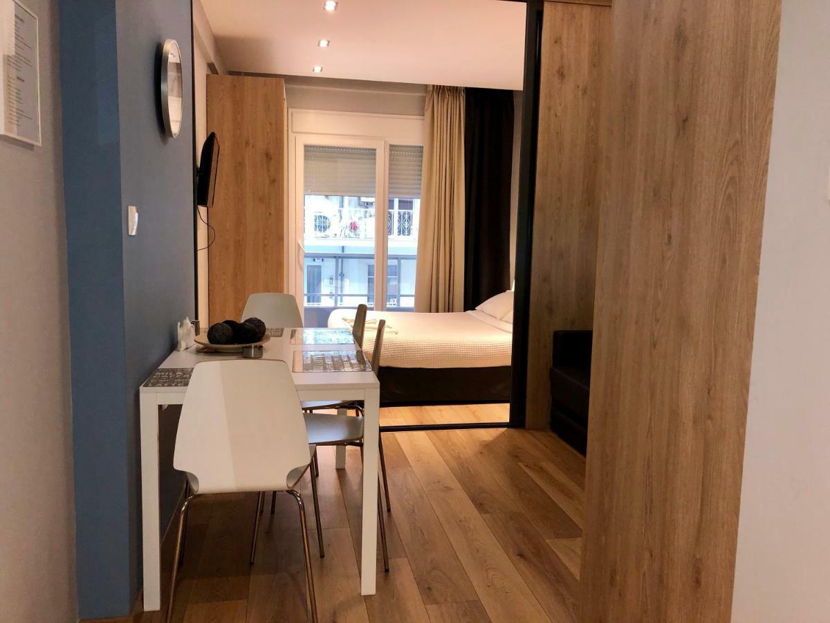 Mitropoleos Street Elegant Apartment Firostefani Extérieur photo